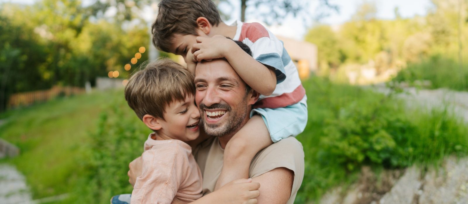 Father's Day (1600 x 700 px)