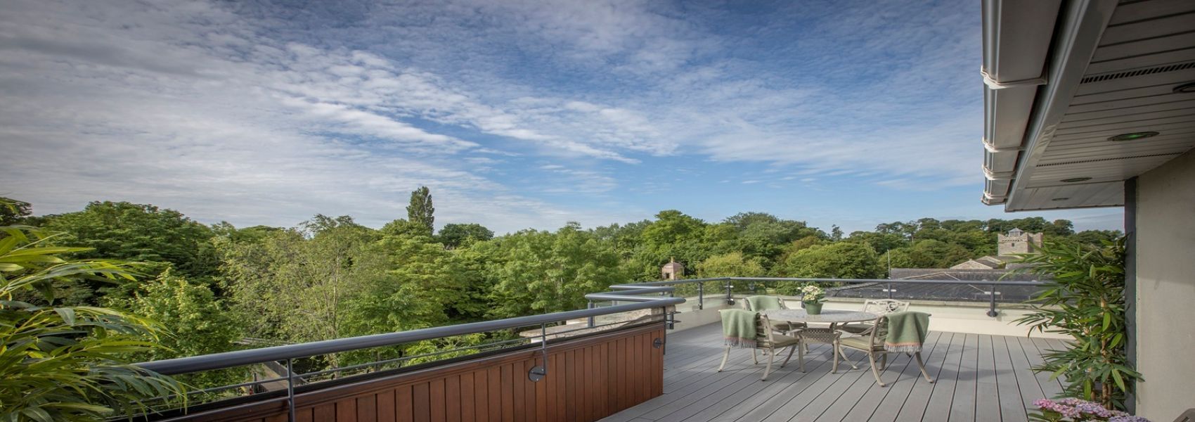 Hon Desmon Guinness Suite Balcony - Copy (2)
