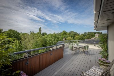 hon desmon guinness suite balcony